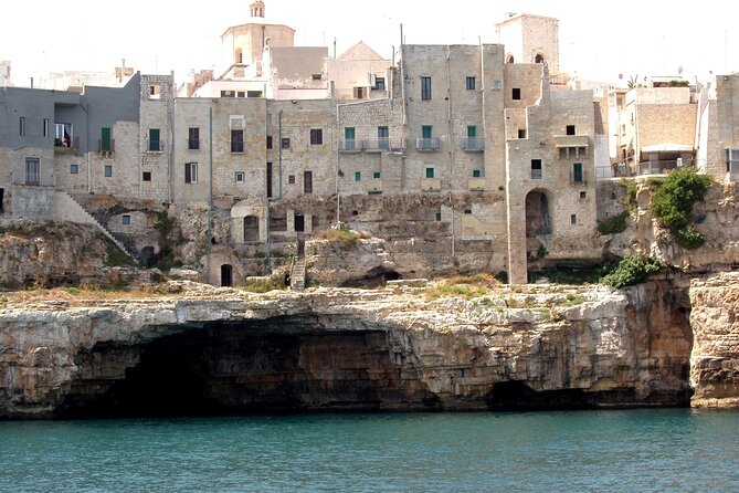 Polignano a Mare boat tour emotions, caves, diving and appetizers - Swim and Snorkel Stops: The Fun Part, with Real-World Notes
