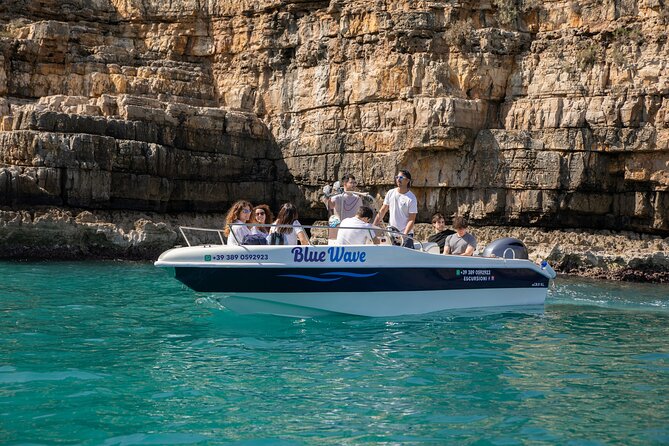 Polignano a Mare: Boat Tour of the Caves - Small Group - On board: music, captain skills, champagne or prosecco, and swim time