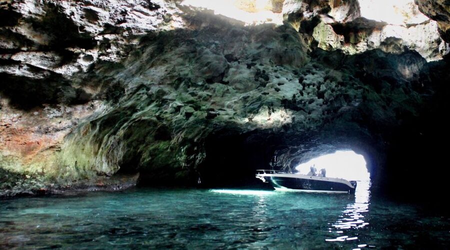 Polignano a Mare: Boat Trip, Swim & Cave with Aperitif - Polignano a Mare looks different from the water