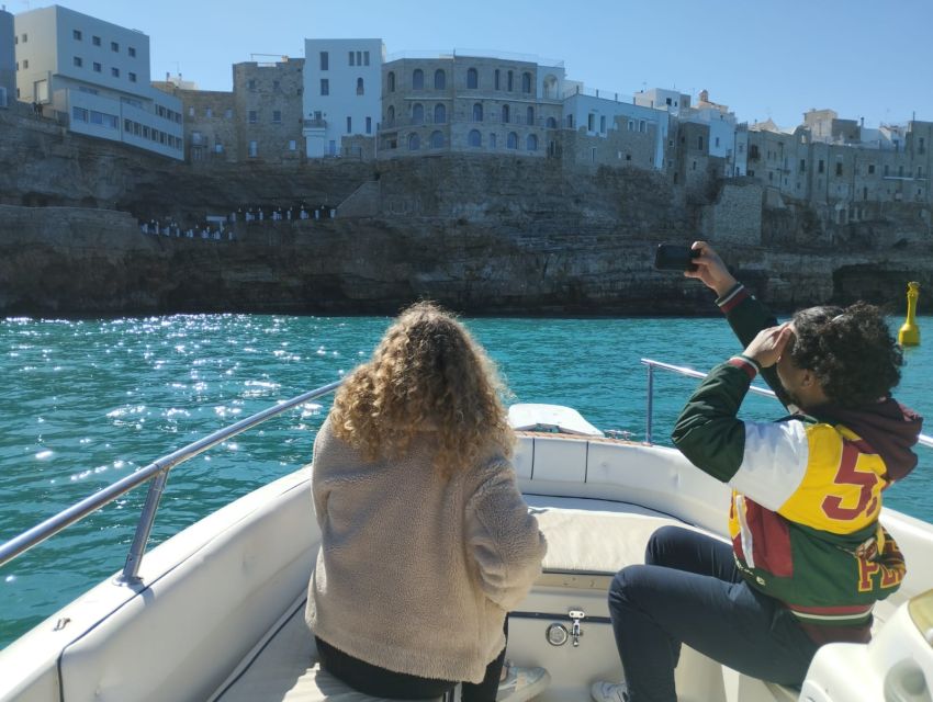 Polignano a Mare: Speedboat Cruise to Caves with Aperitif - Lama Monachile Beach and Santo Stefano Terrace: Views You Can Photograph