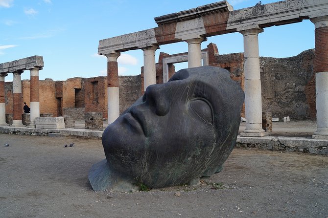 Pompeii Guided Tour & Horse Riding on Vesuvius with Lunch - Getting there and group logistics without stress