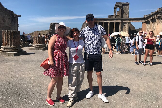 Pompeii Private Tour with an Archaeologist and Skip The Line - 3 hours - Pompeii becomes readable when you walk it in the right order
