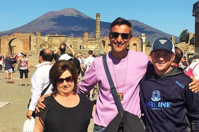 Pompeii private tour with an Official Guide - The real reason to go private at Pompeii