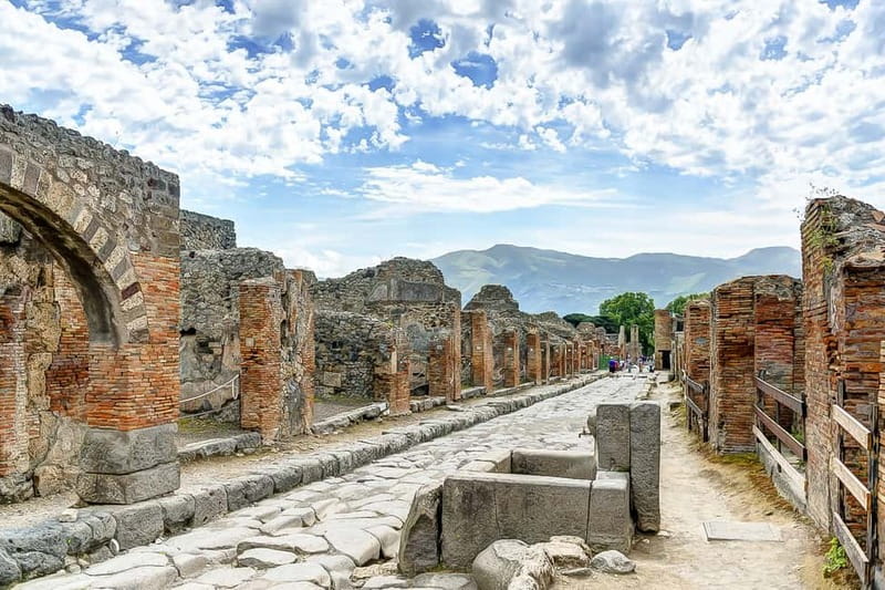 Pompeii Ruins Private Tour with Optional Skip-the-Line Entry - Key points before you go