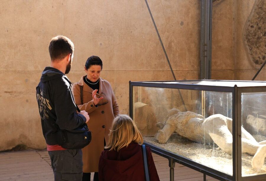 Pompeii: Skip-the-Line Tickets and Tour with Archaeologist - Key Highlights You’ll Actually Feel During This Pompeii Tour