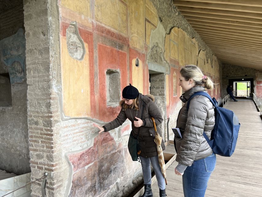 Pompeii: Small-Group Guided Tour with Skip-the-Line Ticket - Pompeii Archaeological Park: getting your bearings fast