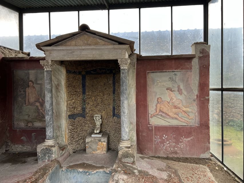 Pompeii: Small-Group Guided Tour with Skip-the-Line Ticket - Temple of Apollo: religion and the city’s rhythm