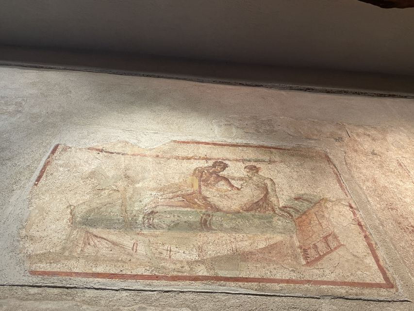 Pompeii: Small-Group Guided Tour with Skip-the-Line Ticket - Vetutius Placidus House and Thermopolium: everyday spaces you can almost picture