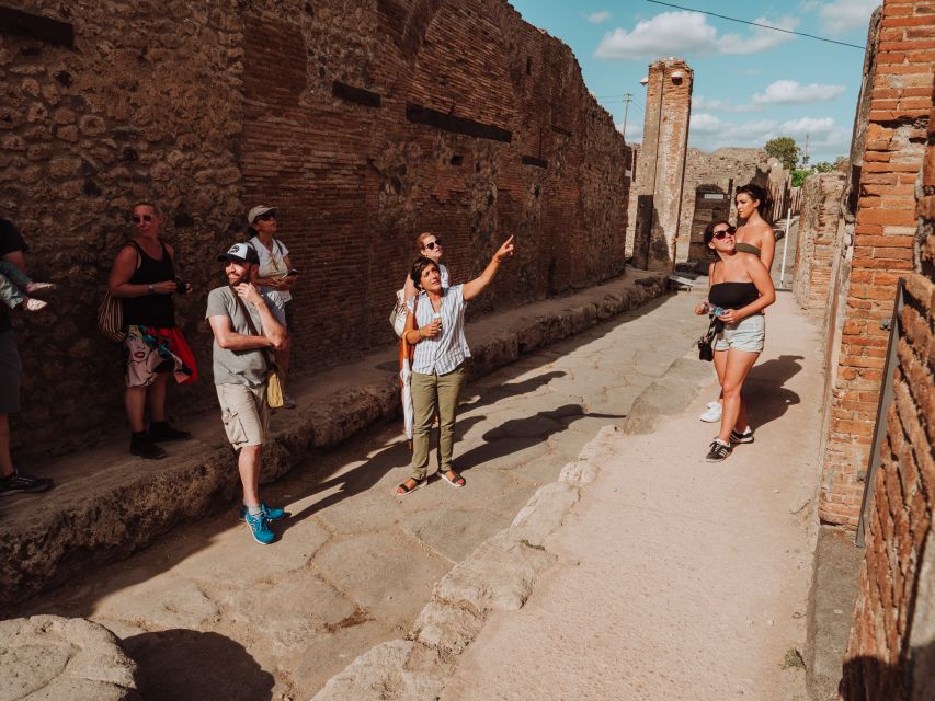 Pompeii: Small-Group Tour of Pompeii and Herculaneum - Should you book Askos Tours for Pompeii and Herculaneum?