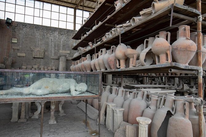 Pompeii: Small Group Tour with an Archaeologist - Key things to know before you go