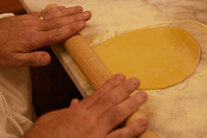 Premium Pasta and Gelato Cooking Class in Florence - Sauces And Seasonal Choices: Why They Matter For Flavor