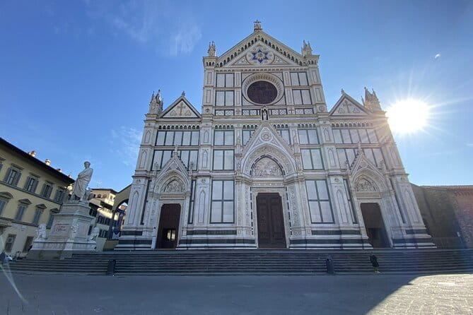 Private Self-Guided E-Bike Ride in Tuscany with Vineyard Visit - The final Florence viewpoint at Piazzale Michelangelo