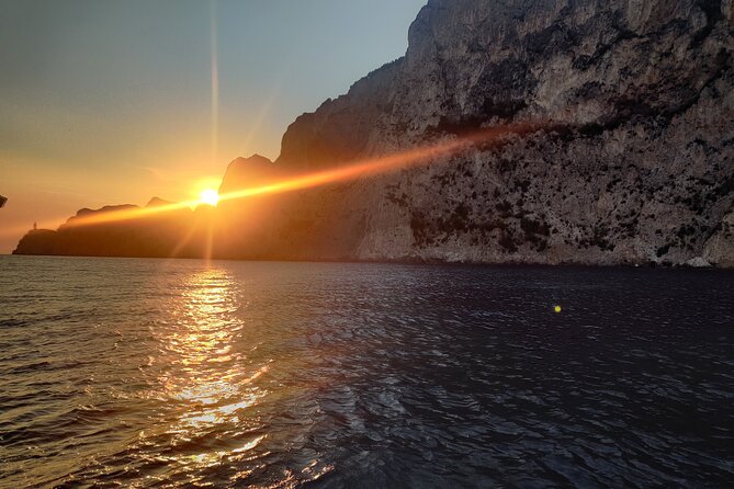 Private tour in a typical Capri boat - A private gozzo boat beats the “same photo as everyone” problem