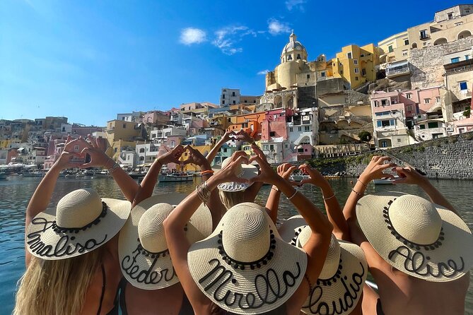 Procida Island Tour by Boat 2h 15m with Swimming and Underwater Photos - Key highlights at a glance