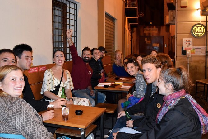 Pub Crawl Palermo - Piazza Sant’Anna bar stretch: the part where the night moves