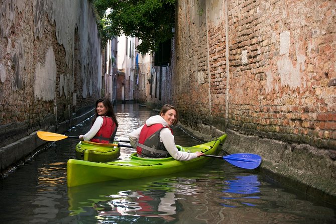 Real Venetian Kayak - Tour of Venice Canals with a Local Guide - Key things I think you should know first
