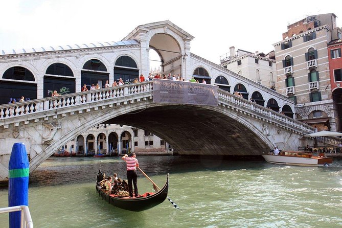Rialto Market Food and Wine Lunchtime Tour of Venice - Stop by Stop: What Each Venice Moment Adds