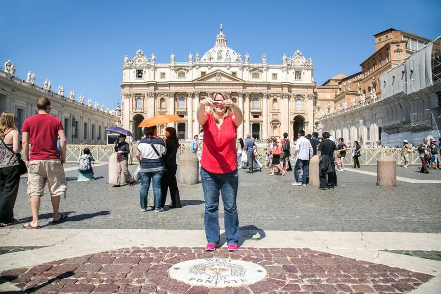 Rome: Angels and Demons Guided Tour - Church of Illumination and Il Passetto: the hidden passage moment