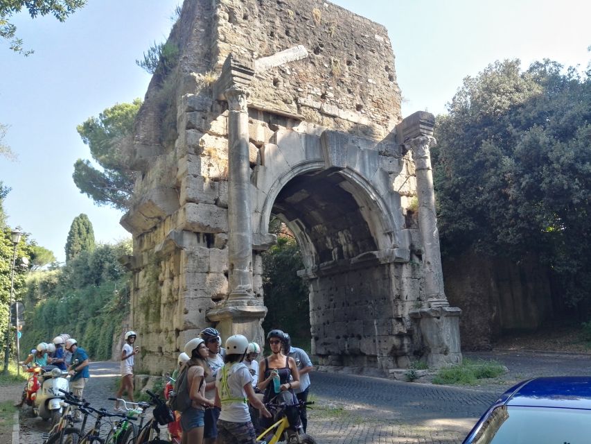 Rome: Appian Way Aqueducts Bike Tour (UPG Catacombs & Lunch) - Porta San Sebastiano to Caffarella Park: fast escape from the city noise