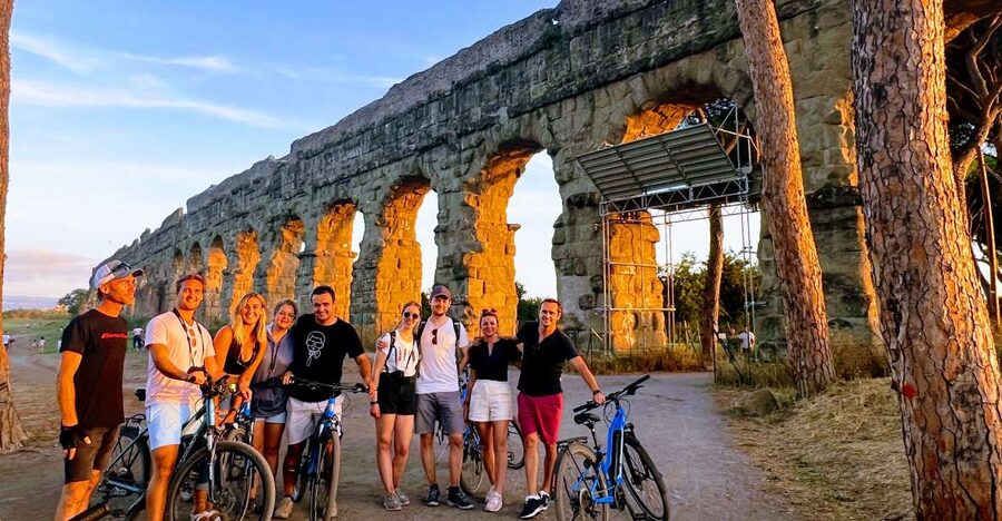 Rome: Appian Way & Catacomb Sunset E-bike Tour with Aperitif - Getting started at Circo Massimo, then riding out of Rome