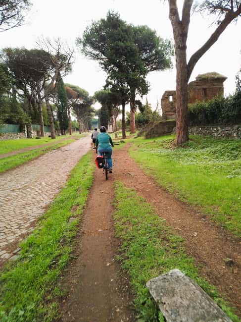 Rome: Appian Way & Catacomb Sunset E-bike Tour with Aperitif - How hard is it, really? E-bike comfort plus some rough terrain