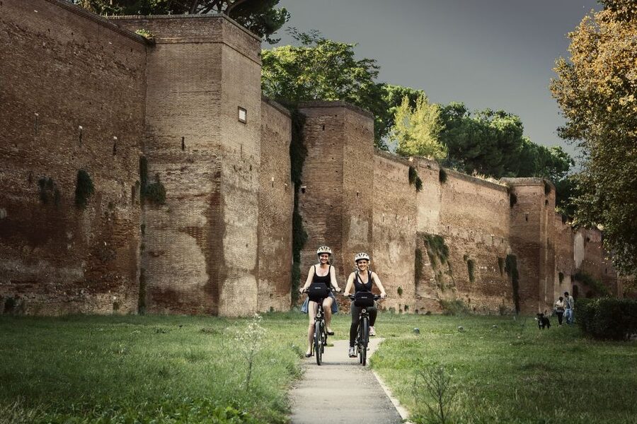 Rome: Appian Way, Catacombs, & Roman Aqueducts E-bike Tour - How the bikes and safety make this tour feel doable