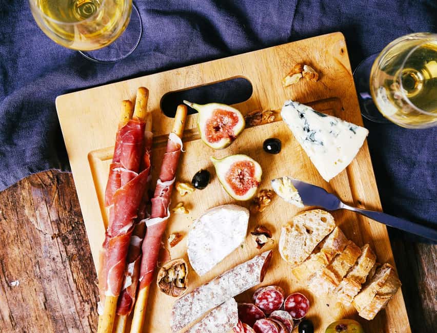 Rome: Appian Way E-Bike Tour Catacombs, Aqueducts & Picnic - Picnic or Aperitivo: What You Eat Matters More Than You Think