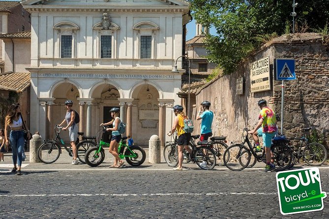 Rome:Appian Way E-bike Tour, Catacombs, Aqueducts & Transfer - A half-day escape from Rome traffic on electric wheels