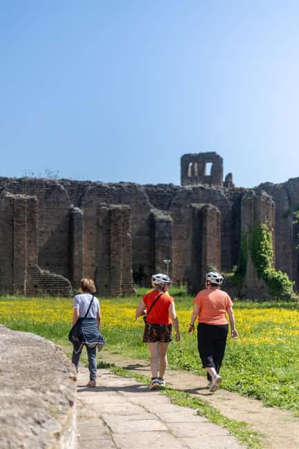 Rome:Appian Way E-bike Tour with Catacombs, Aqueducts & Food - Who should book this Appian Way e-bike tour
