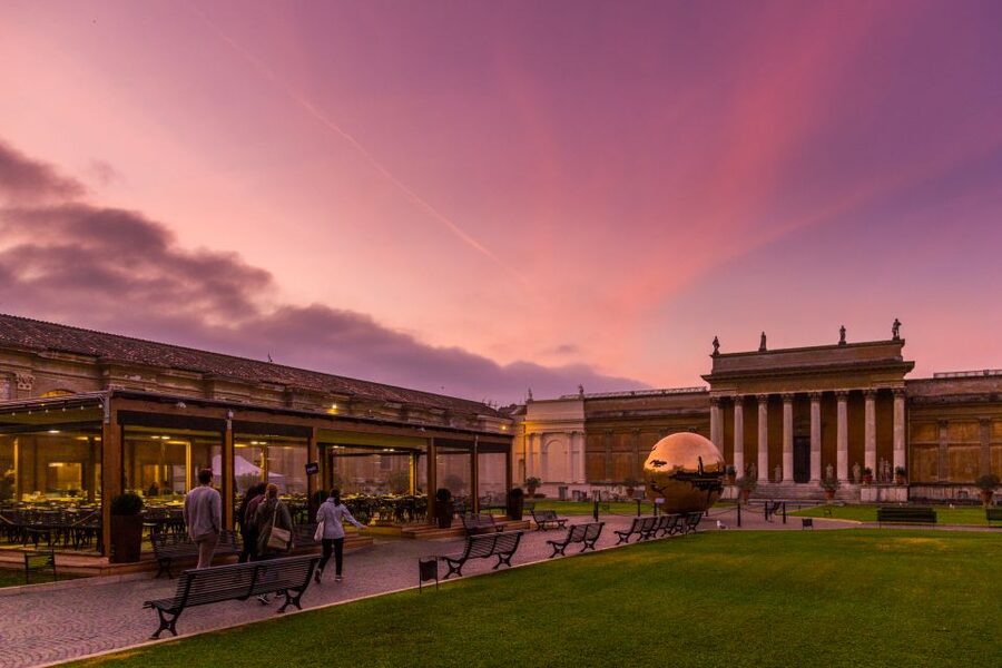 Rome: Breakfast & Tour of Vatican Museums & Sistine Chapel - A 3-hour Vatican morning built around skip-the-line time
