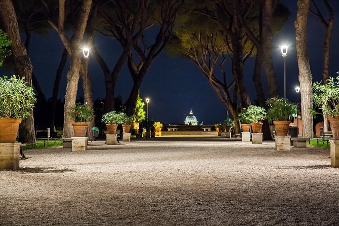 Rome by Night - Ebike Small Group Tour - Food and Wine (Option) - Guides make or break this kind of tour