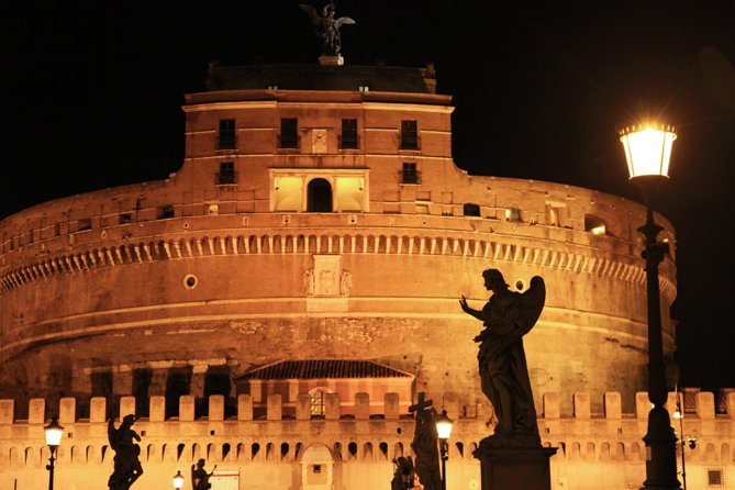 Rome by Night Walking Tour - Legends & Criminal Stories - Your start point: Piazza di S. Andrea della Valle to set the mood