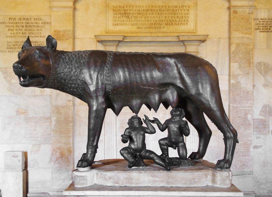 Rome: Capitoline Museums Experience with Multimedia Video - Inside the Capitoline Museums: art, rooms, and the Tabularium payoff