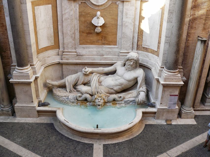 Rome: Capitoline Museums Experience with Multimedia Video - The 25-minute multimedia film that connects old Rome to today