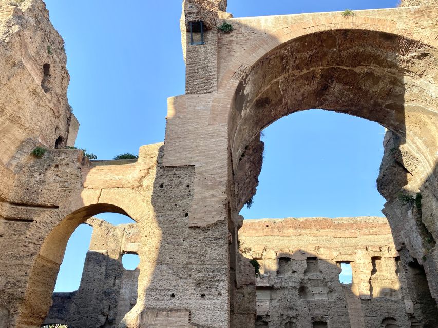 Rome: Caracalla Baths & Circus Maximus — Private or Shared - Where you meet, and what to wear