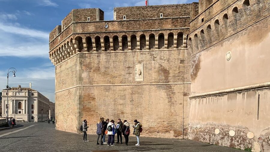 Rome: Castel Sant'Angelo Skip-the-Line Ticket - Redeeming your voucher at Castel Sant’Angelo (orange umbrella zone)