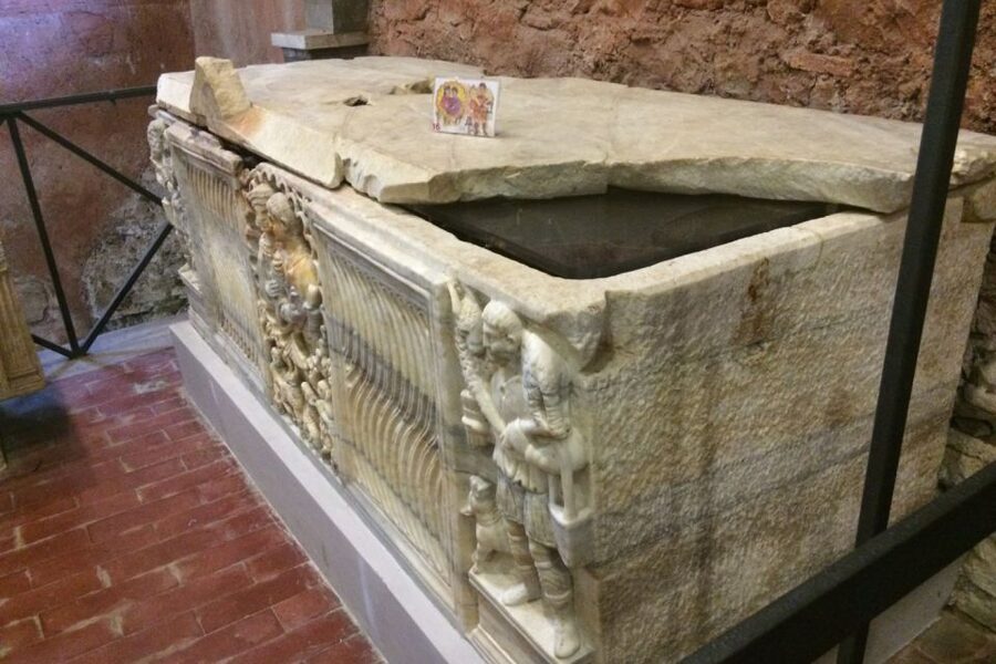 Rome: Catacombs of St. Sebastian Entry Ticket & Guided Tour - Quarry to Burial Niches: The Site’s Layered Story You Can Actually Understand