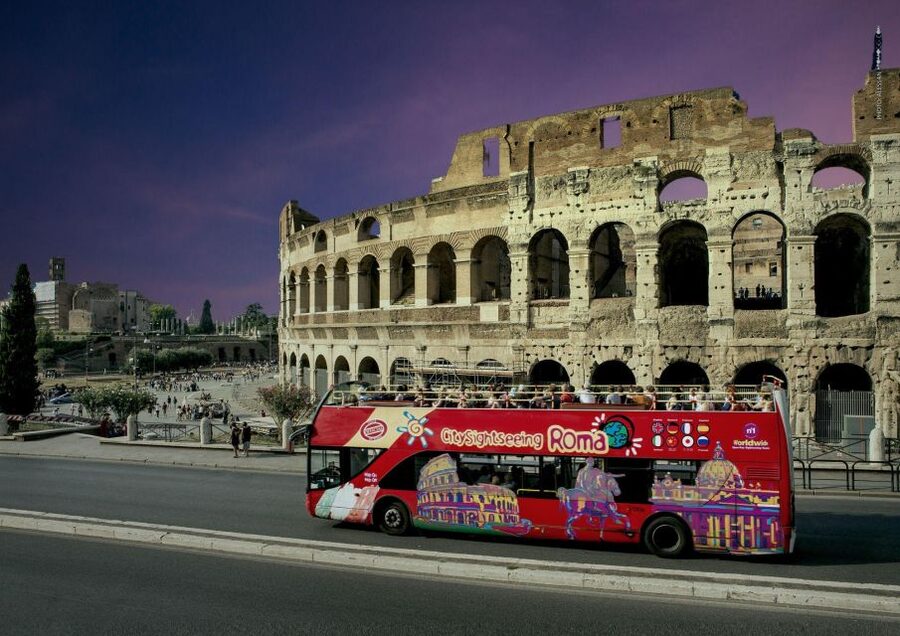 Rome: City Highlights Open-Top Bus Night Tour - A 45-minute Rome night loop, and why it works
