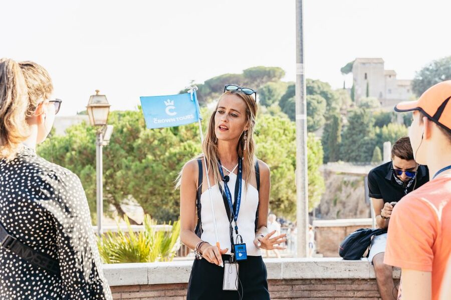 Rome: City Highlights Walking Tour - Meeting above the Colosseum, then easing into the evening
