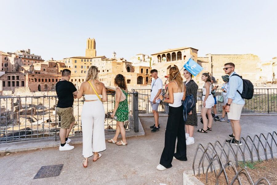 Rome: City Highlights Walking Tour - Campo de Fiori finale, where the night actually continues