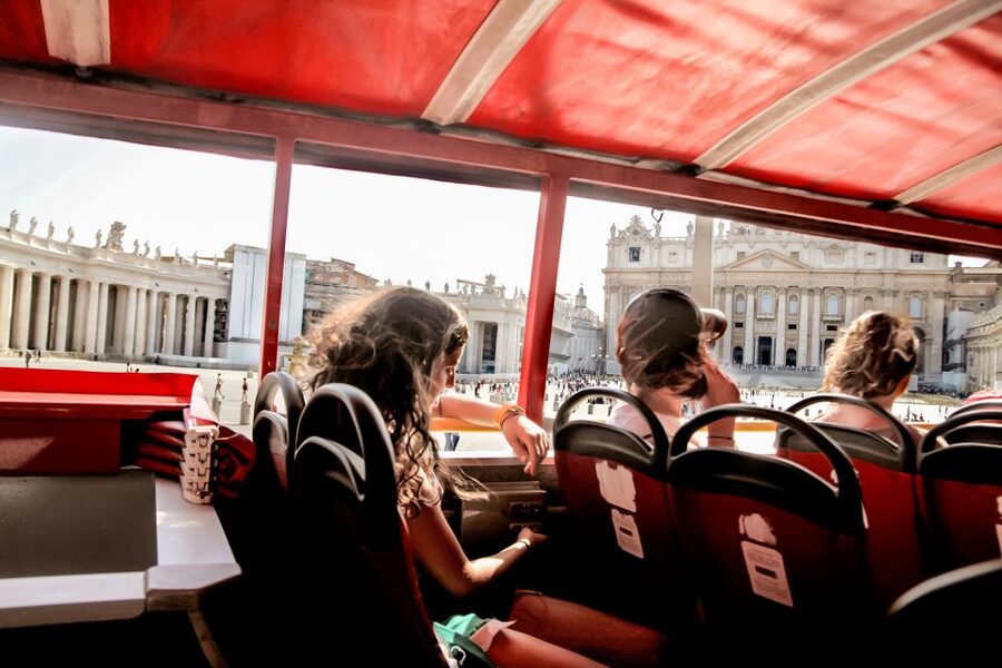 Rome: City Sightseeing Hop-on Hop-off Bus with Audioguide - Colosseum to Piazza Venezia: the classic Roman sights in one ride