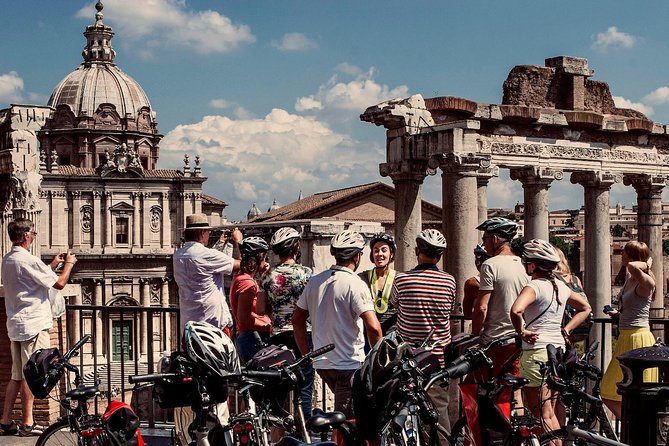 Rome City Small Group Bike Tour with quality Cannondale EBike - Piazza Navona and the shortcut to baroque drama