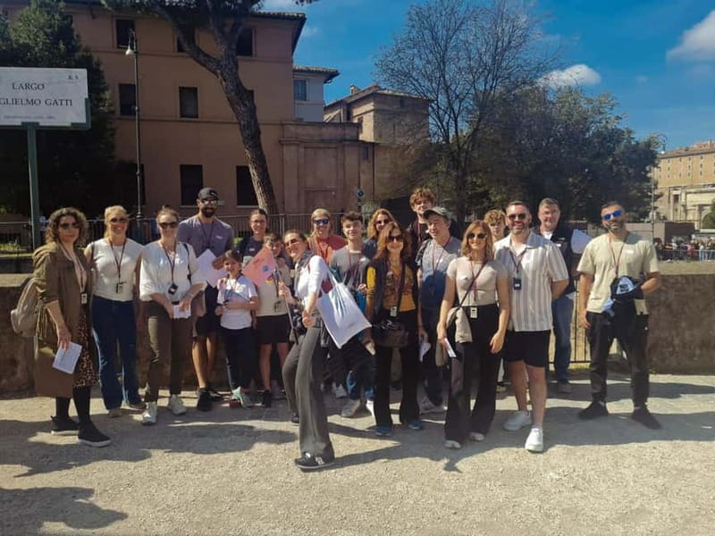 Rome: Colosseum Arena Guided Tour, Forum & Palatine Option - Palatine Hill: the emperor-home perspective and the “how power lived” view
