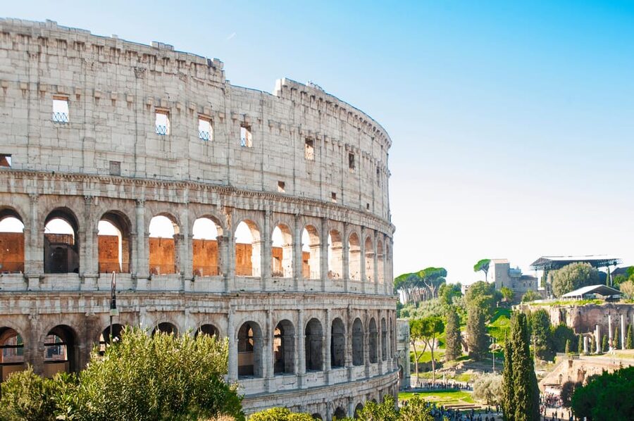 Rome: Colosseum Arena, Roman Forum & Palatine Tour - What You Must Bring (and What to Leave Behind)