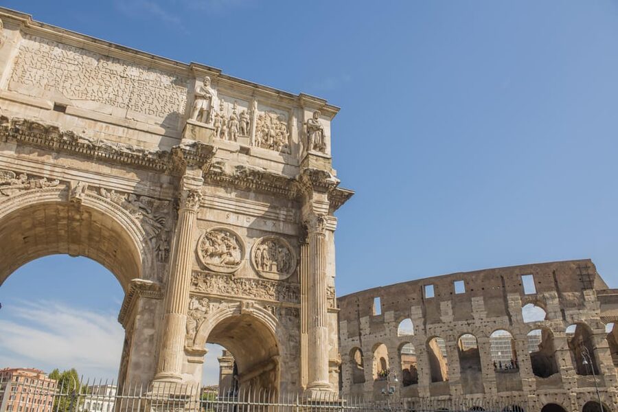 Rome: Colosseum Experience with Host and Audio Guide - Inside the Colosseum: What to Look For While You Walk