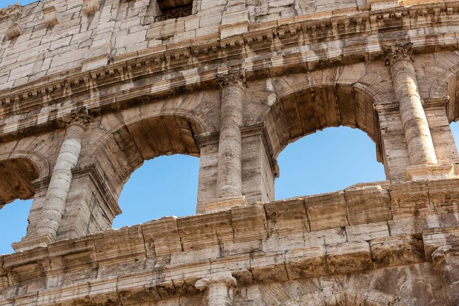 Rome: Colosseum Experience with Host and Audio Guide - Palatine Hill Hike: Panoramas and Elite Dwellings