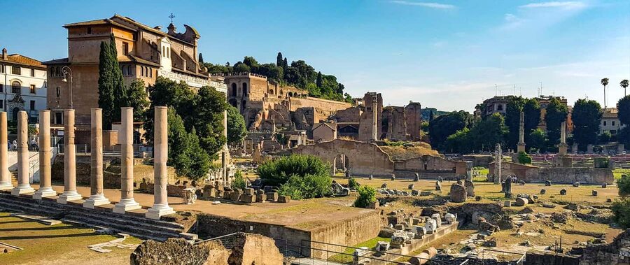 Rome: Colosseum Express Entry with Audio Guide App - Time Management, Seasonal Hours, and Comfort Tips