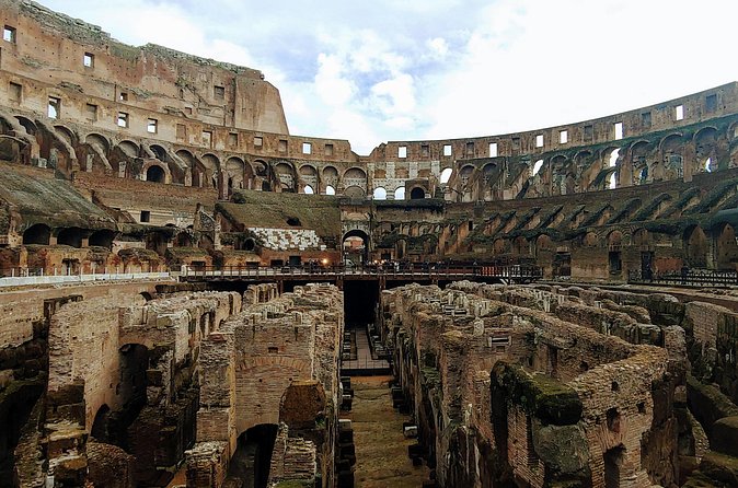 Rome: Colosseum Express Guided Tour - Roman Social Status in the Stands: The Story Behind the Seating