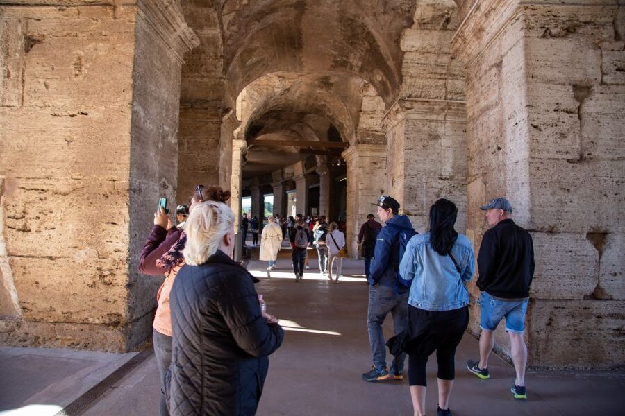 Rome: Colosseum Express Tour with Forum & Palatine Access - Roman Forum and Palatine Hill: The Real Payoff