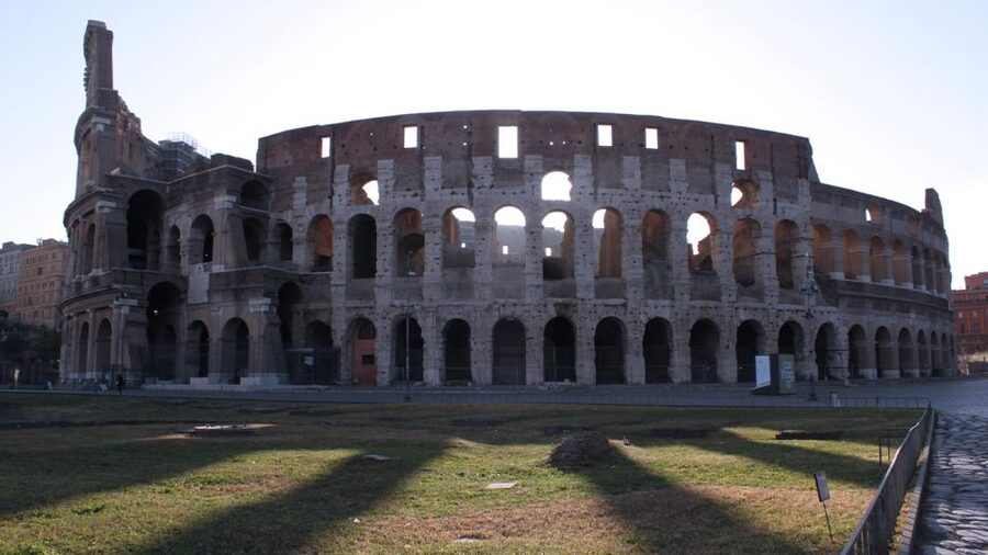 Rome: Colosseum Express Tour with Forum & Palatine Access - Price and Value: The €18 Ticket Plus Guide Services